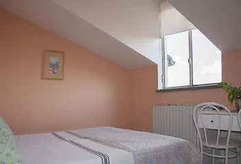 Bright Loft Apartment